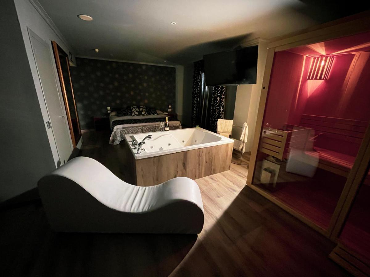 La Siesta Motel Villamarciel ภายนอก รูปภาพ