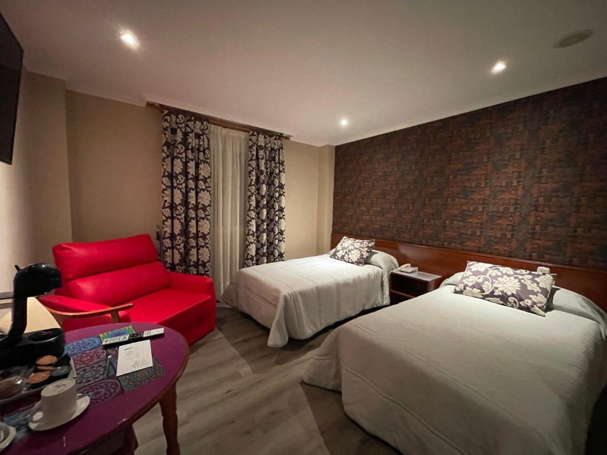 La Siesta Motel Villamarciel ภายนอก รูปภาพ