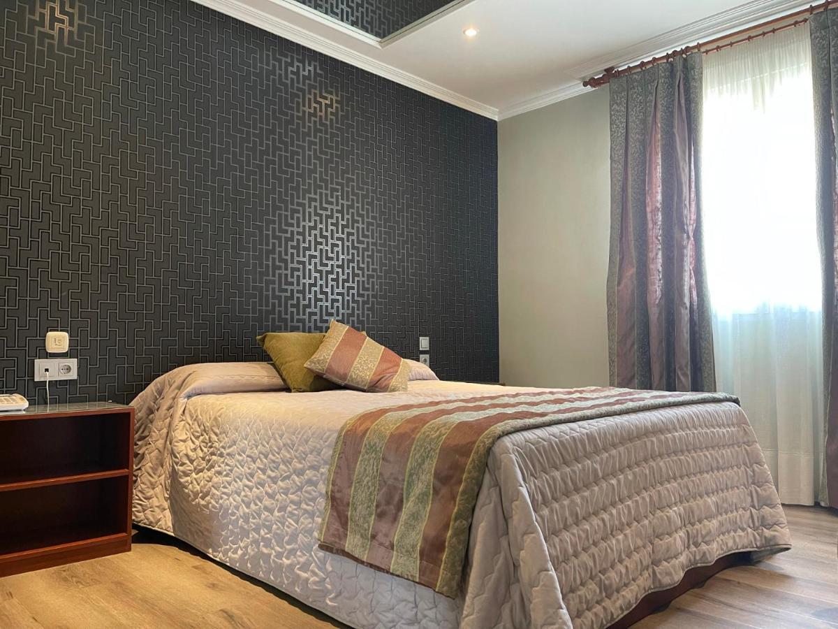 La Siesta Motel Villamarciel ภายนอก รูปภาพ