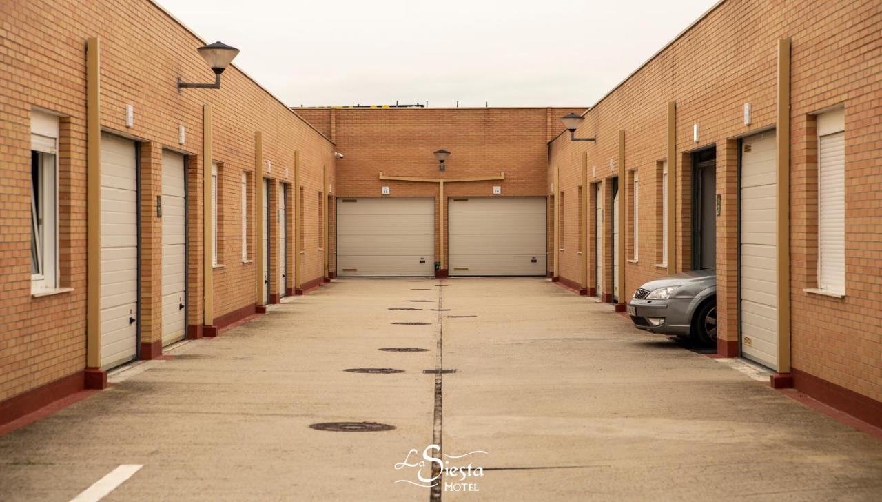 La Siesta Motel Villamarciel ภายนอก รูปภาพ